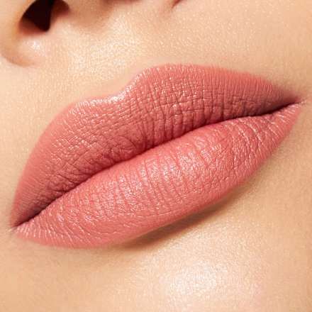 Rúž na pery Scandalous Matte - 130 Slay The Day CATRICE