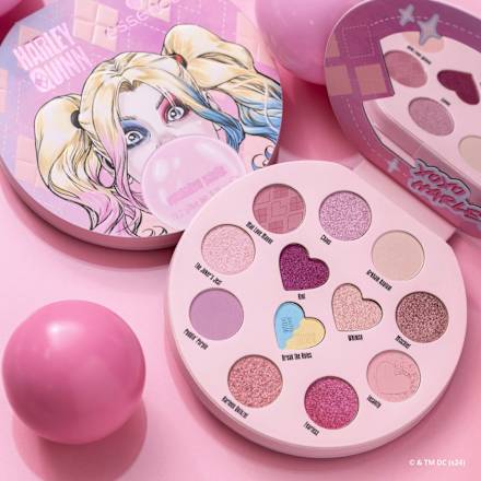 Lidschattenpalette Harley Quinn 01 Hey Puddin essence