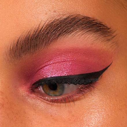 Eyeliner Lash Princess Black Waterproof essence