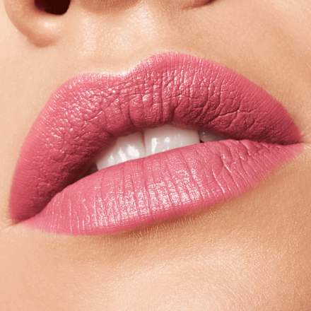 the slim Stick ruž za usne – 104 Baby Got Blush essence