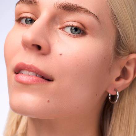 Concealer Serum Instant Bright  002N CATRICE