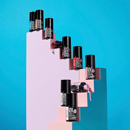 UV Nagellack Studio Nails UV Gel Nail 104 Need A Hug? essence