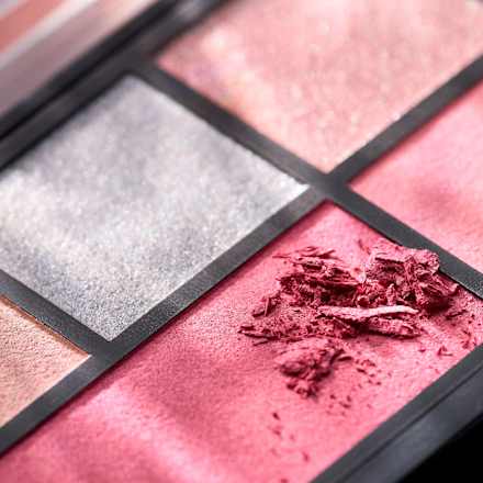 Lidschatten Palette The Soft Peony CATRICE
