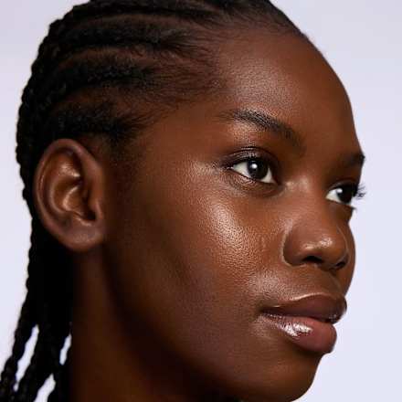 Highlighter Holiday Skin 4in1 Luminizer 010 Catching Sunrays CATRICE