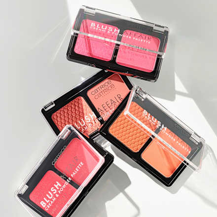 Paletka líceniek Blush Affair Cream & Powder - 030 Absolute Apricot CATRICE