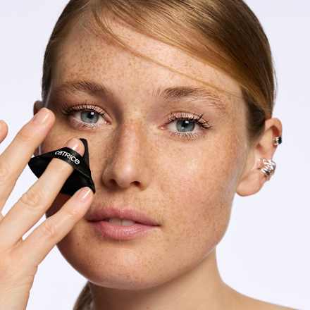 Labutienky Magic Perfectors CATRICE