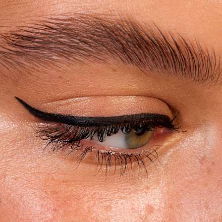 Eyeliner Quick Wing! Stamp 01 Black essence