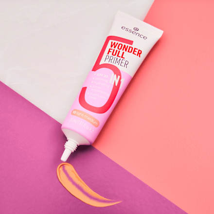 Primer Wonder Full 5in1 10 Light-Medium essence