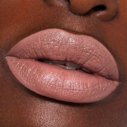 Rúž na pery Creamy Nudes - 040 Cinnamon Spice  CATRICE