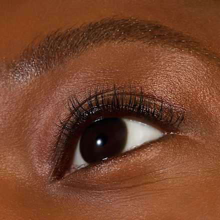 Mascara Call Me Queen Dramatic False Lash Effect Waterproof essence