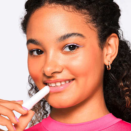 Lippenbalsam Juicy Bomb Glossy 06 Wake Me Up Before You Coco essence