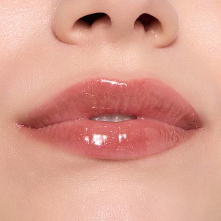 Lesk na pery Plump It Up Lip Booster - 100 Work It, Twerk It CATRICE