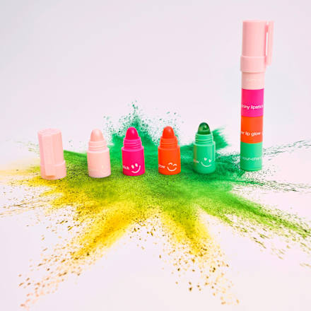 Lippenstift You Make My Day! Lip Tower 01 I'll Stick With You Forever essence