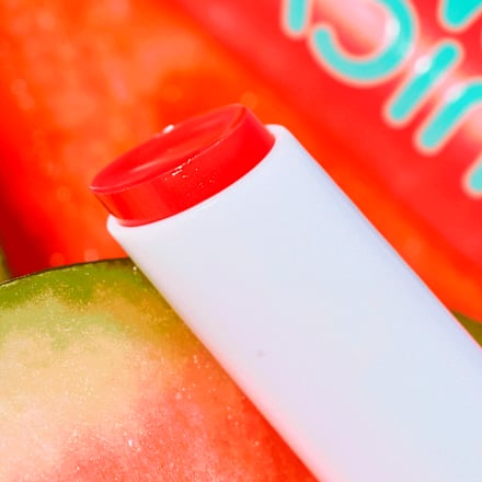 Juicy Bomb balzam za usne – 01 One In A Melon essence