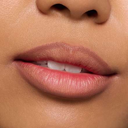 Konturówka do ust 8h Matte Comfort Lipliner 16 Run, Don't Walk! essence
