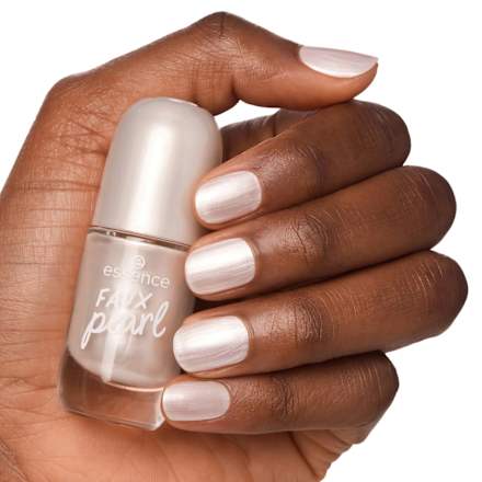 Nagellack Gel Nail Colour 71 Faux Pearl essence