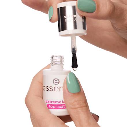 Smalto unghie top coat extreme last  essence