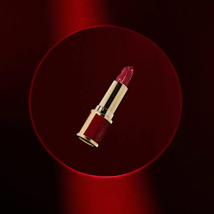 LE FESTIVE TREASURES karmin za usne - C02 Kissberry CATRICE