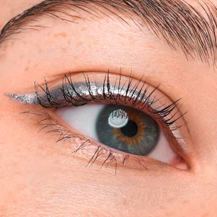 Eyeliner Space Glam Liquid Effect 010 Moonstone Metallic CATRICE