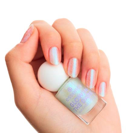 Лак за нокти Glow in the dark - Nr. 01 brings the light essence