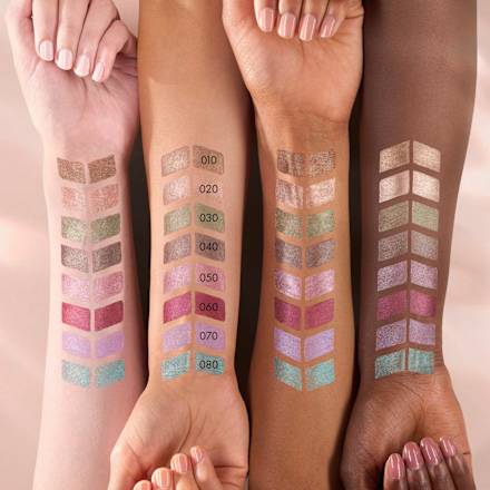 ALOE VERA senka za oči u stiku- 070 Satin Lilac CATRICE