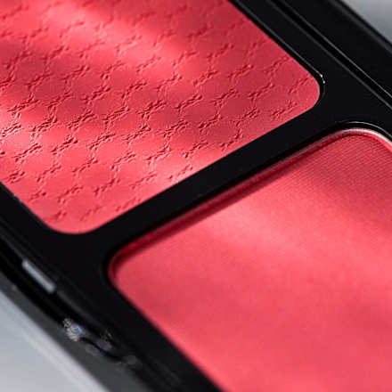 Fard de obraz cremos și pudră Blush Affair 010 Stunning Strawberry CATRICE