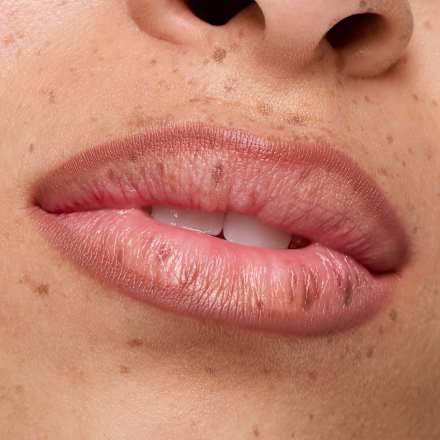 Konturówka do ust 8h Matte Comfort Lipliner 10 The Perfect Shade essence