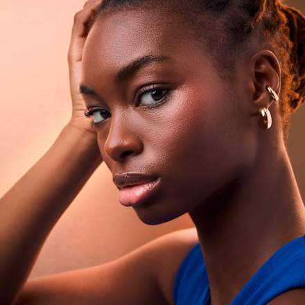 Blush Affair Cream & Powder Palette Wonder Woman 020 Powerfull Together CATRICE