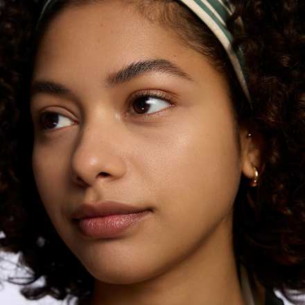 BROW SLEEK laminirajući vosak za obrve sa dvostrukom četkicom CATRICE