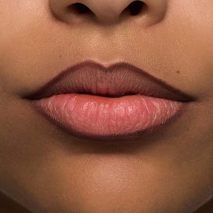 Konturówka do ust 8h Matte Comfort Lipliner 11 Chestnut Perfection essence
