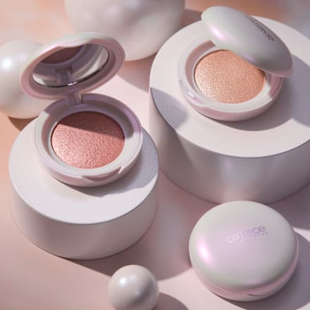 Osvetljevalec Pearlfection C01Shell Shine CATRICE