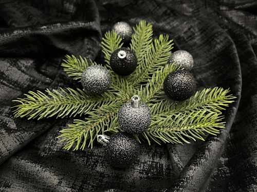 Kugel aus Kunststoff, beglittert, schwarz-silber (4 cm) Dekorieren & Einrichten