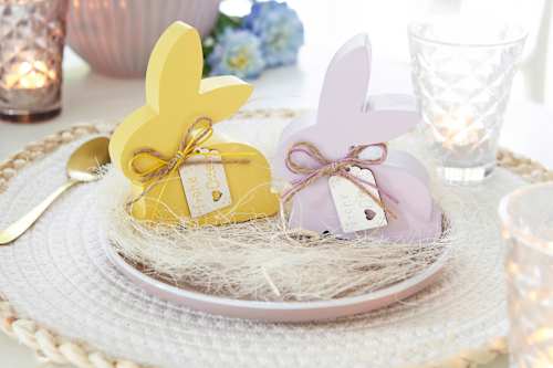 Holzhase mit Jutekordel lila 1St* Dekorieren &amp; Einrichten