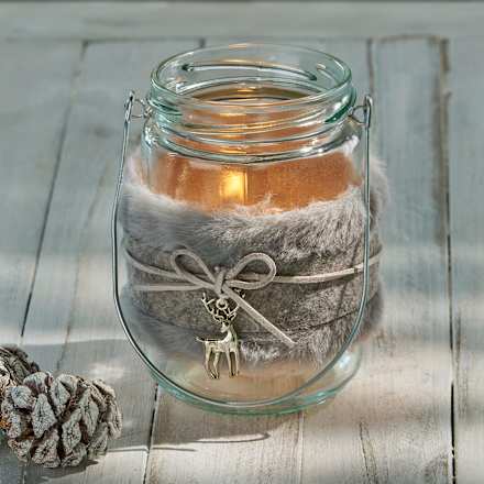 Windlicht aus Glas mit Fell- & Filzbordüre, Schleife & silbernem Hirschanhänger, grau BOLTZE