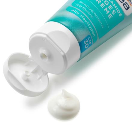 Gesichtscreme Niacinamide LSF30 Balea