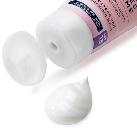 Tagescreme Reichhaltig LSF15 Balea