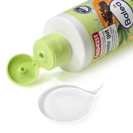 natural beauty sprchový gel konopí & papája Balea