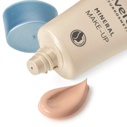 Mineral Make-Up tekući puder – 07 Golden Honey alverde NATURKOSMETIK