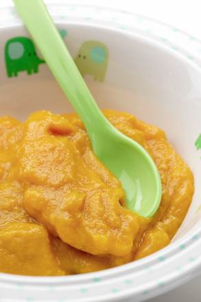 Menü Karotten mit Süßkartoffeln und Rind ab dem 8. Monat dmBio