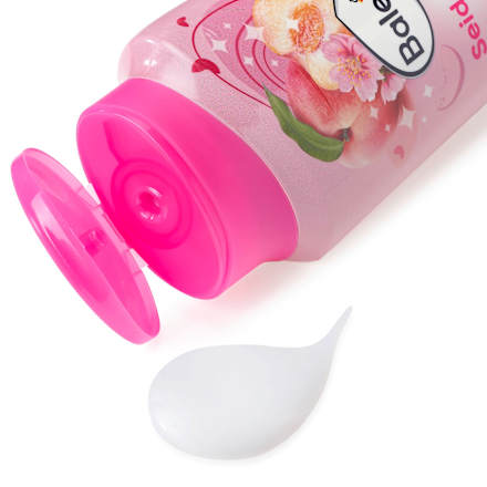 šampon pro lesklé vlasy Balea