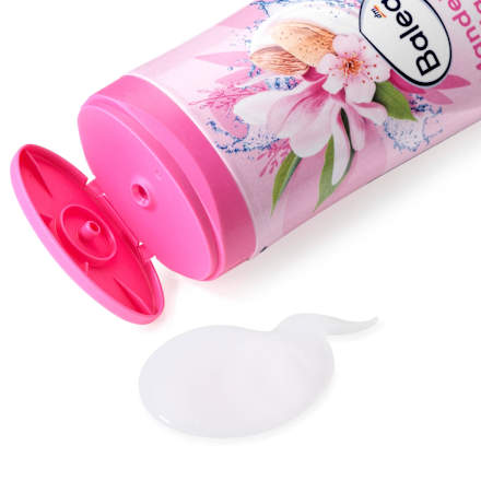 Cremedusche Mandelblüte & Magnolie Balea