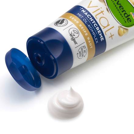 Nachtcreme Vital + alverde NATURKOSMETIK