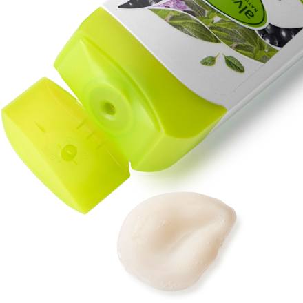 Šampón na vlasy s kofeínom Kraft a Stärke alverde NATURKOSMETIK