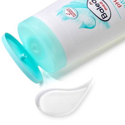 Gel za tuširanje s koži nevtralno pH-vrednostjo Balea med