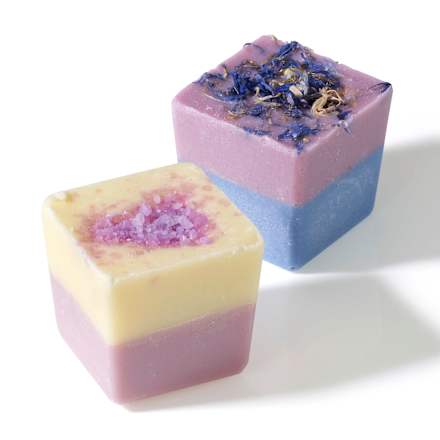 Badezusatz Würfel Lotusblüte/Blaubeere Balea