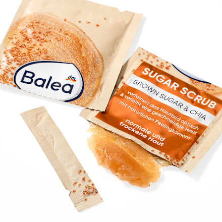 Piling za lice – smeđi šećer i chia Balea