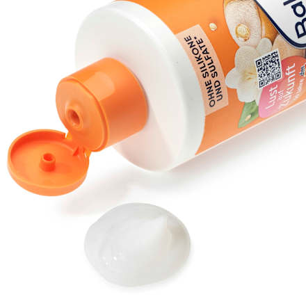 Natural Beauty  Shampoo Locken Balea