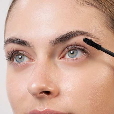 Wimpernprimer Boost Your Mascara Black trend !t up