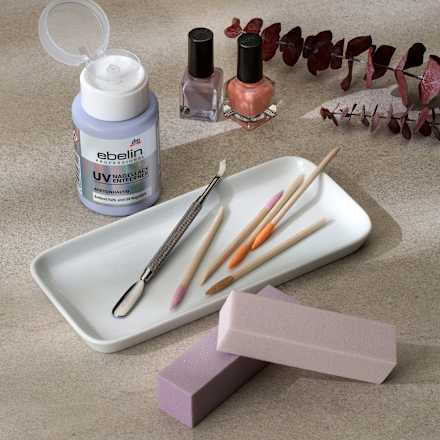 Zmywacz do paznokci UV z pompką i acetonem  ebelin