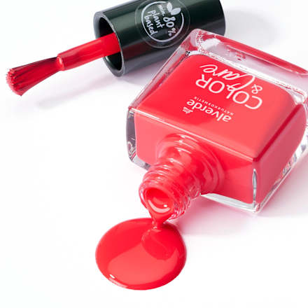 COLOR & Care lak za nokte - 50 Coral Red alverde NATURKOSMETIK